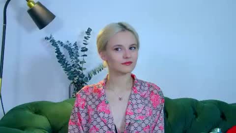 Lea online show from 07.25.26