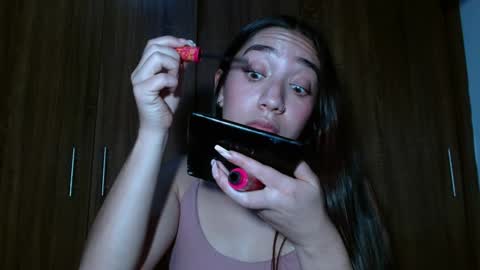 Snapshot of leanaalhub chatting on 12.15.24 leanaalhub online show from 12.15.24