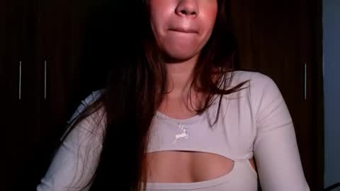 Snapshot of leanaalhub chatting on 01.15.26 leanaalhub online show from 01.15.26