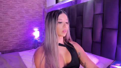 Maria Leandra  Lopeira online show from 10.23.25