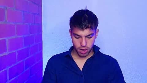 Snapshot of leandro_valenzuela chatting on 01.09.25 Leandro online show from 01.09.25