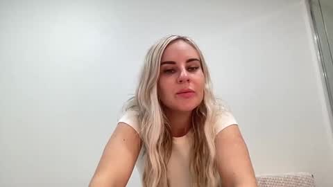 Leanna online show from 01.22.25