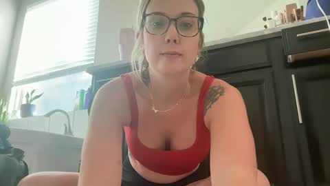 leanneluxecouple online show from 09.21.25