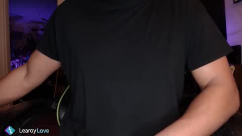 Snapshot of learoy chatting on 03.02.26 Learoy online show from 03.02.26