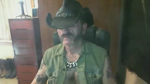 leathergreaser online show from 02.11.26