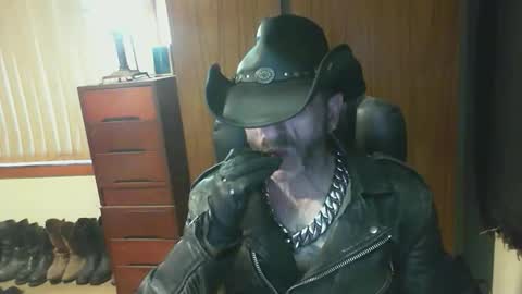 leathergreaser online show from 02.15.26