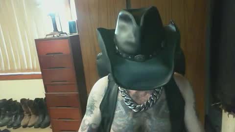 leathergreaser online show from 02.19.26