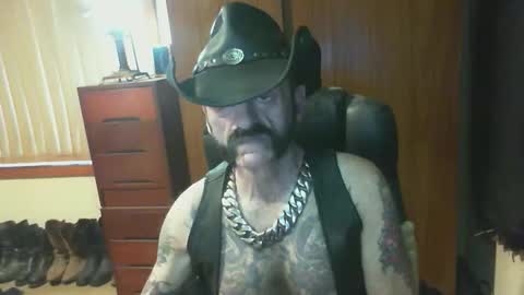 leathergreaser online show from 02.22.26