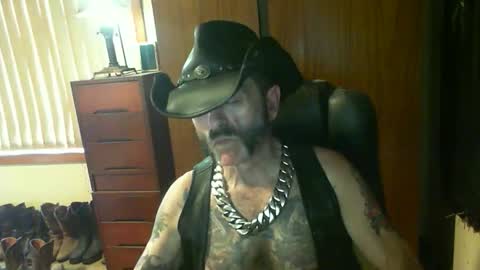 leathergreaser online show from 03.07.26