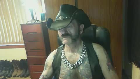 leathergreaser online show from 03.11.26