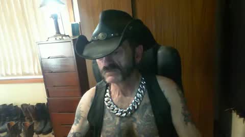 leathergreaser online show from 03.14.26