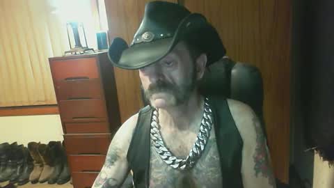 leathergreaser online show from 03.15.26
