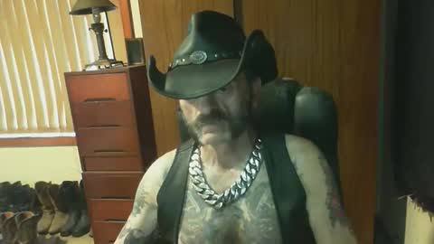 leathergreaser online show from 03.16.26