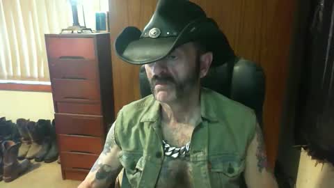 leathergreaser online show from 04.12.26