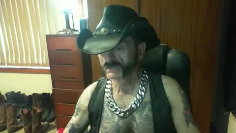 leathergreaser online show from 05.04.26