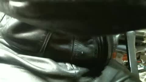 Snapshot of leathermotocross001 chatting on 12.18.25 Leathermotocross online show from 12.18.25