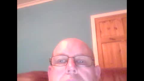 leatherpants68 online show from 09.25.25