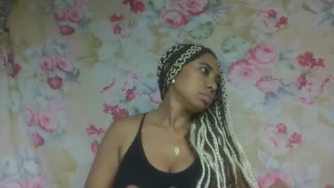 leatiana online show from 04.30.26