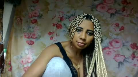 leatianaa online show from 06.11.26