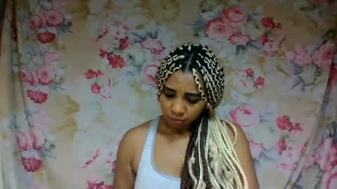 leatianaa online show from 06.12.26