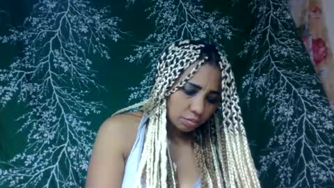 leatianaa online show from 06.25.26