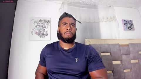 Snapshot of lebron_millionss chatting on 01.13.26 lebron millionss online show from 01.13.26