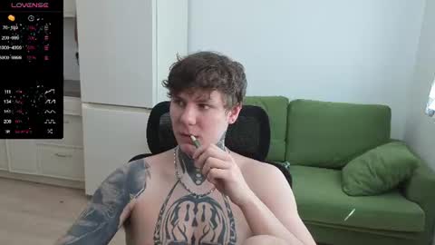 Snapshot of lechery_boy chatting on 06.11.26 Lechery boy online show from 06.11.26