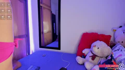 Snapshot of lee_ash chatting on 02.14.26 Ashley online show from 02.14.26