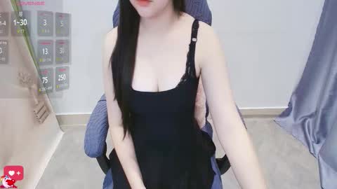 Lee online show from 03.05.26