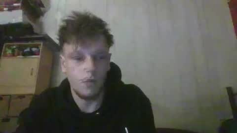 Snapshot of leemanz12 chatting on 12.31.24 leemanz12 online show from 12.31.24