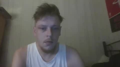 Snapshot of leemanz12 chatting on 11.17.25 leemanz12 online show from 11.17.25