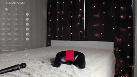 Emily  pvt open ONLY WITH EXTRA TIPS online show from 12.11.24