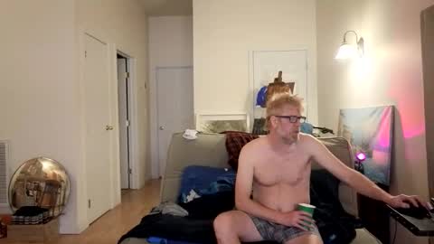 Snapshot of leeski365 chatting on 03.16.26 leeski365 online show from 03.16.26