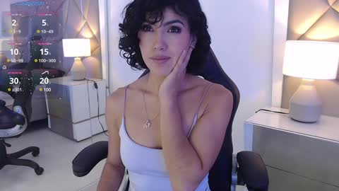 Snapshot of leethompson_ chatting on 01.15.25 Leet online show from 01.15.25