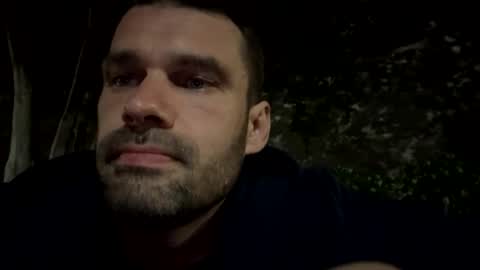 Snapshot of leexxx_69 chatting on 10.22.25 leexxx_69 online show from 10.22.25