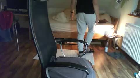 Snapshot of lefti27 chatting on 02.19.25 Dave online show from 02.19.25