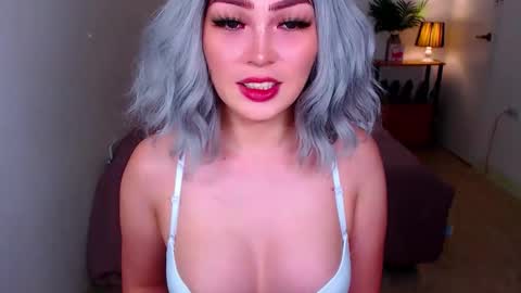 UR ULTIMATE QUEEN SUSSIE BROWN online show from 09.09.25
