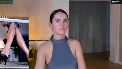 Elle  online show from 10.08.25