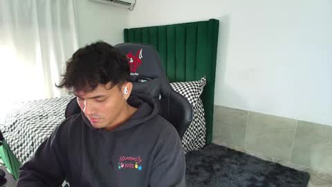  Lei  online show from 02.03.26