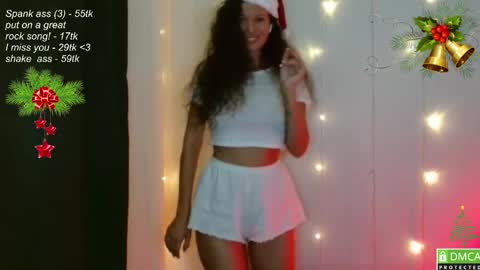 hey Im Leia and I love rock  online show from 12.21.24