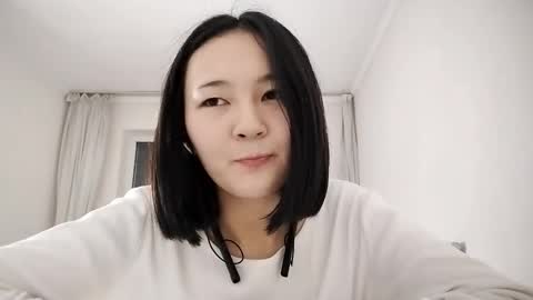 Snapshot of leighmentgen chatting on 10.14.25 Ur sunny Leigh online show from 10.14.25