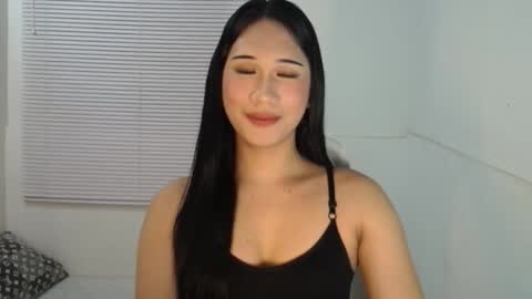 leighs_celine online show from 02.08.26