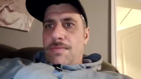 Snapshot of leightimmins001 chatting on 12.14.25 leightimmins001 online show from 12.14.25