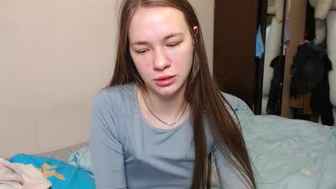 leila_bambi online show from 02.17.25