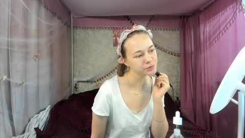 leila_bambi_ online show from 04.29.26
