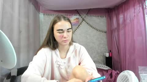 leila_bambi_ online show from 05.13.26