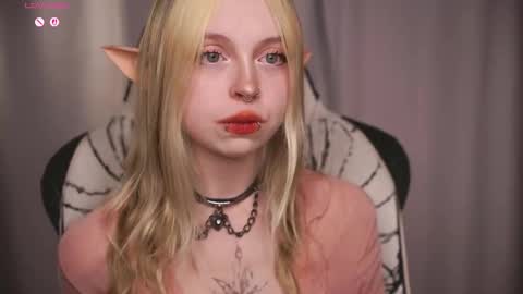 Leila online show from 03.25.26