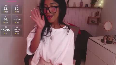 leilaebony_ online show from 09.13.25