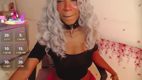 leilaebony_ online show from 09.30.25