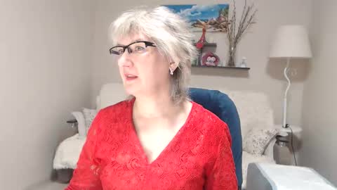 Leila Kinky online show from 02.17.26
